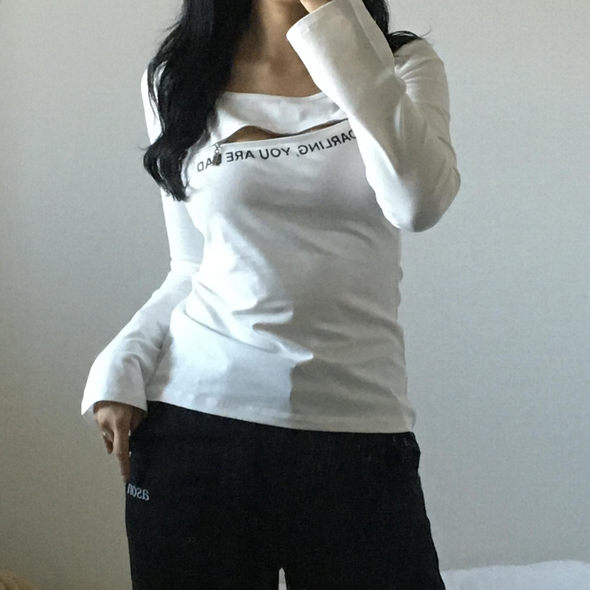 DARLING YOU ARE BAD] UNZIPPED LOGO T-SHIRT #WHITE - DARLING